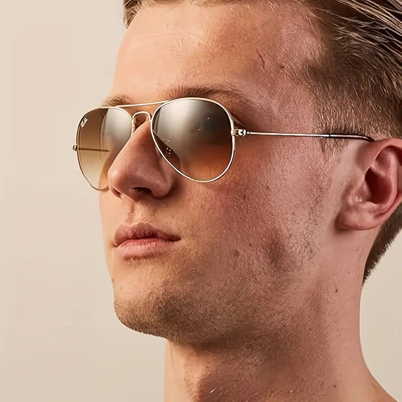 نظارة طبية كلاسيكية بيضاوية الشكل بإطار كامل، بتصميم عصري مزدوج المعبد مع إطار معدني للملابس غير الرسمية