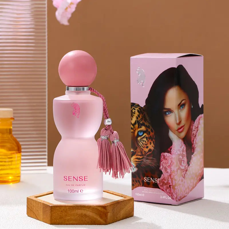 عطر نيو أرابيان دبي، عطر نسائي بنمط الفهد الجميل برائحة زهرية وفاكهية منعشة، يدوم طويلاً